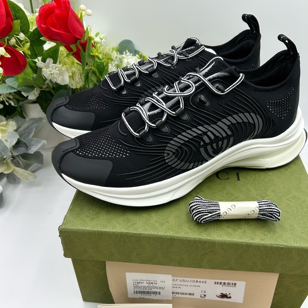 Men's Gucci interlocking G run trainer size 13 made in Italy